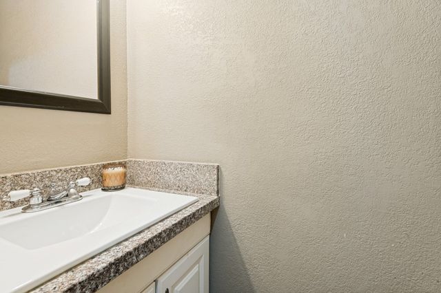 2643 San Sabastian Circle, Grand Prairie, TX 75052