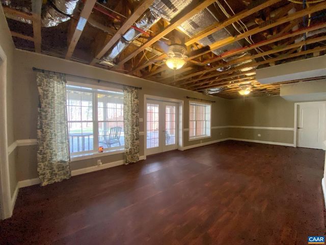 4605 BLUE RUN RD, Somerset, VA 22972