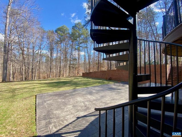 4605 BLUE RUN RD, Somerset, VA 22972