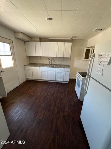 256 W 1ST Avenue, Mesa, AZ 85210