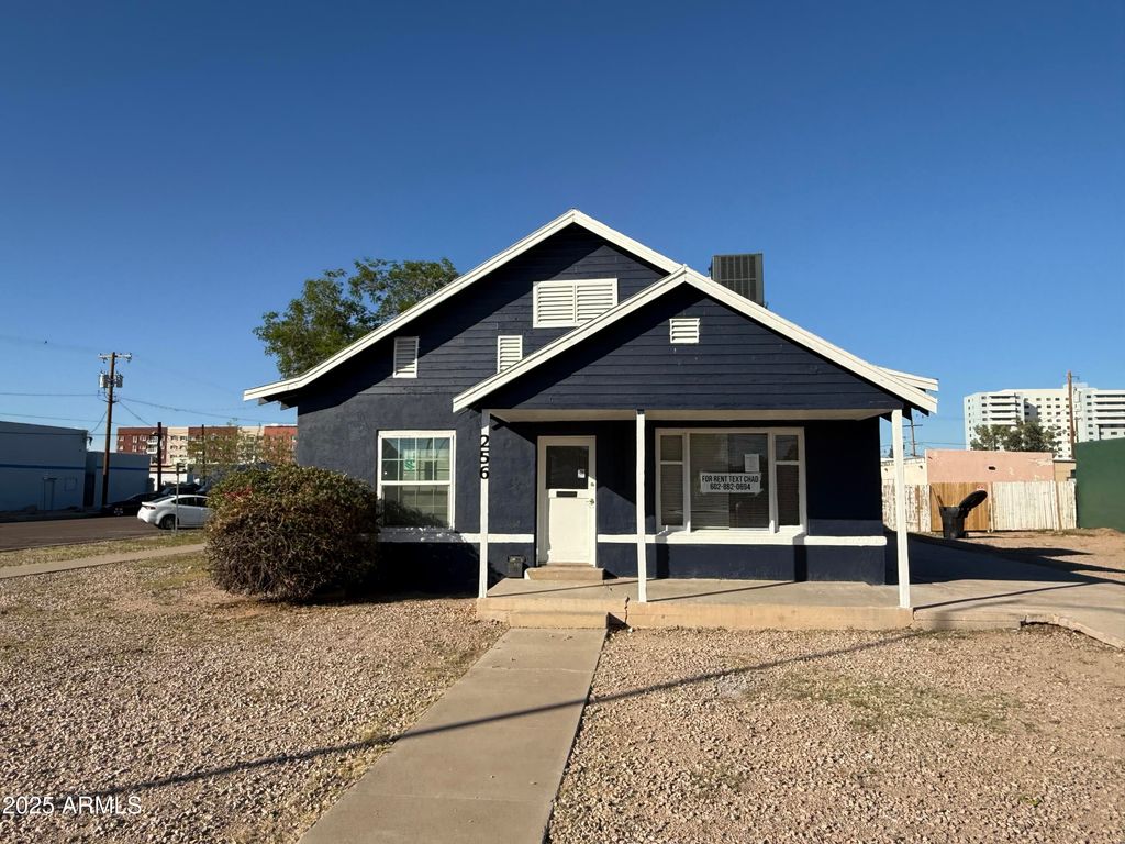 256 W 1ST Avenue, Mesa, AZ 85210