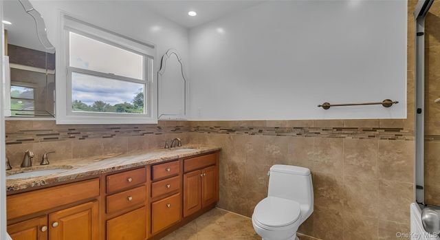 136 Lee Road, Garden City, NY 11530