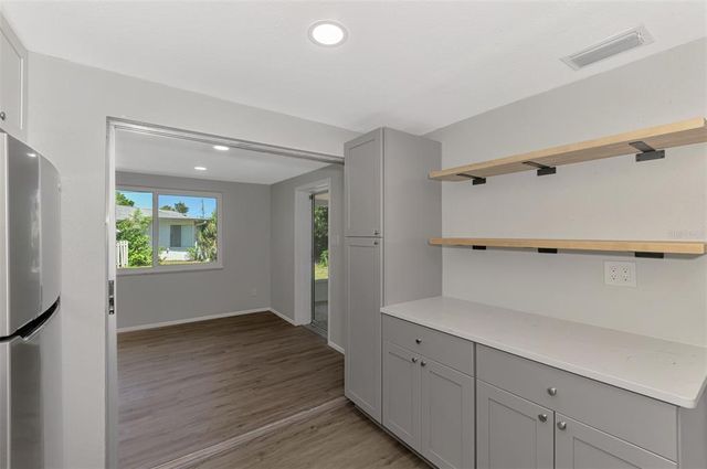 510 S VENICE BOULEVARD, Venice, FL 34293