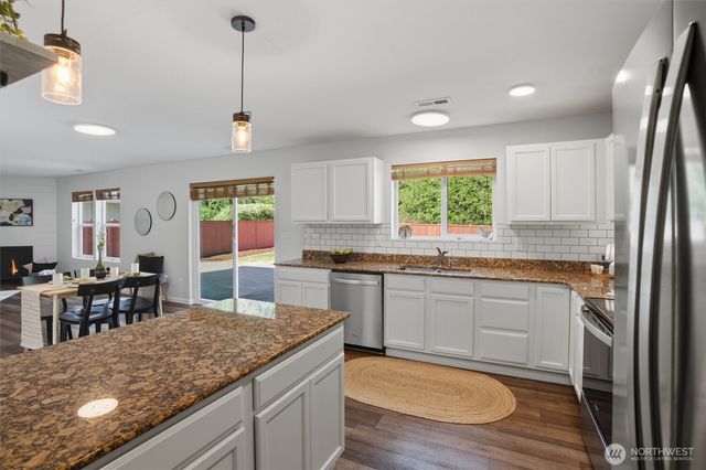 4436 Riflebird Place SW, Port Orchard, WA 98367