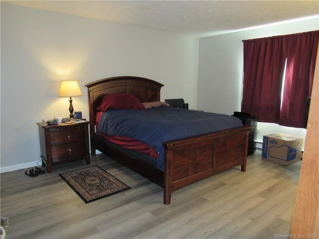 83 Horse Pond Road APT B, Salem, CT 06420