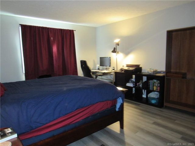 83 Horse Pond Road APT B, Salem, CT 06420