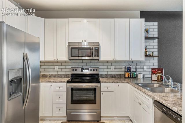 4271 Little Rock View, Colorado Springs, CO 80911