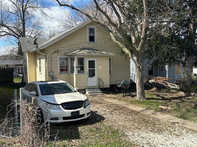 2806 S Michigan Street, South Bend, IN 46614