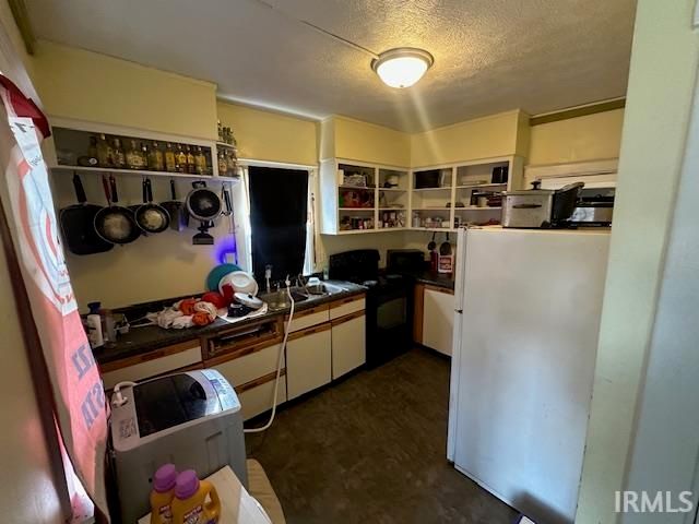 2806 S Michigan Street, South Bend, IN 46614