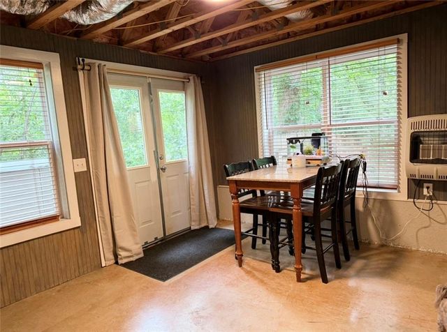 227 Clarkesville Heights Dr, Clarkesville, GA 30523