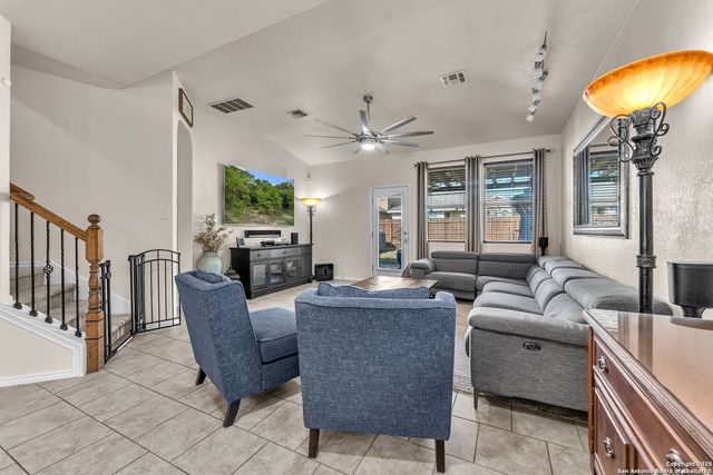 2535 Skybound, San Antonio, TX 78245
