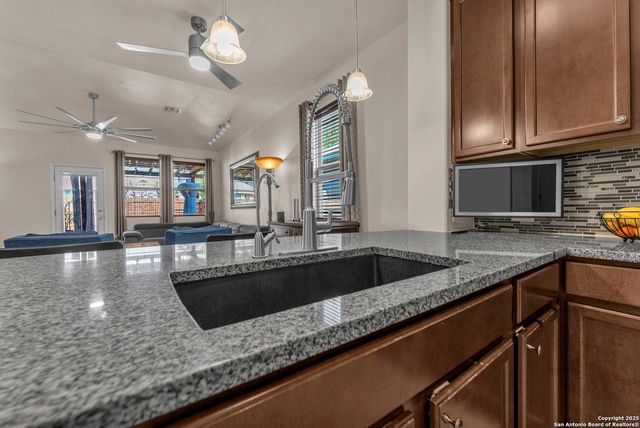 2535 Skybound, San Antonio, TX 78245