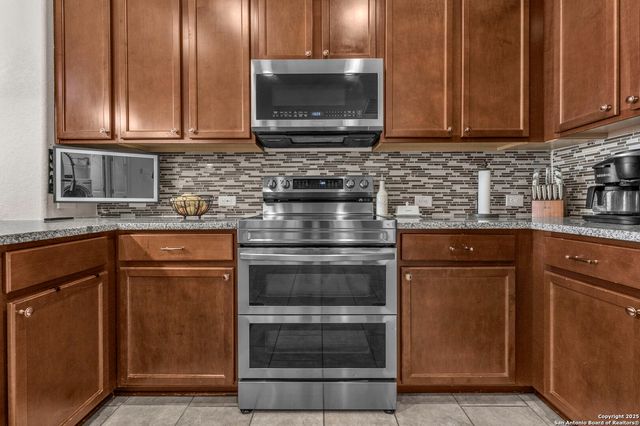 2535 Skybound, San Antonio, TX 78245
