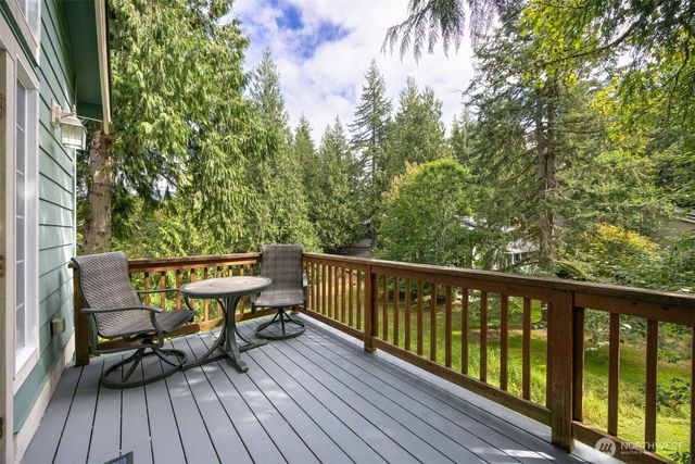 10 Topside Court, Bellingham, WA 98229