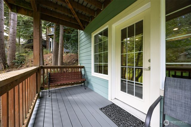 10 Topside Court, Bellingham, WA 98229
