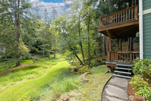 10 Topside Court, Bellingham, WA 98229