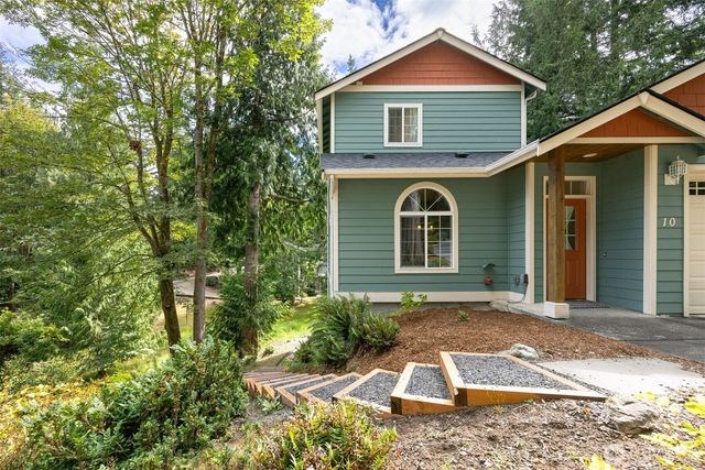 10 Topside Court, Bellingham, WA 98229