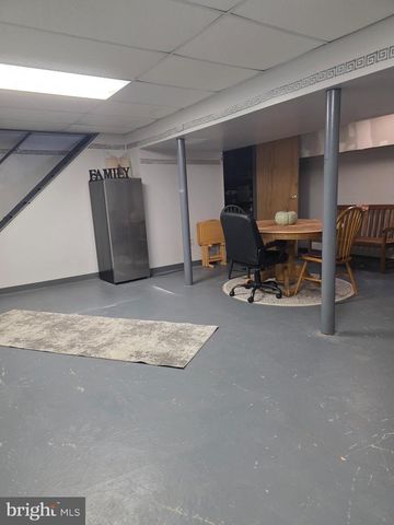 868 WILLOW WAY, Atco, NJ 08004