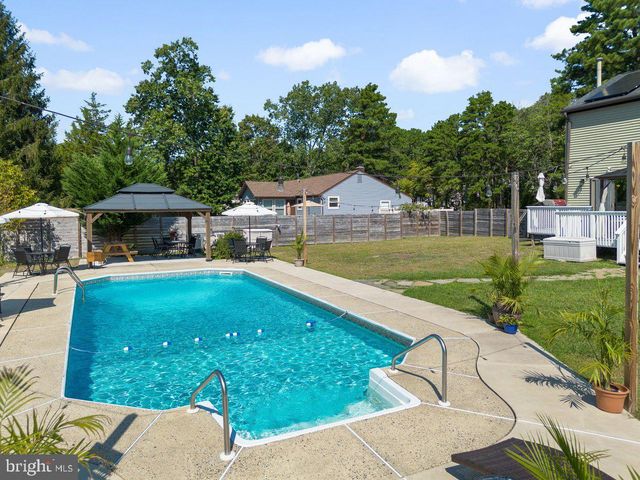 868 WILLOW WAY, Atco, NJ 08004