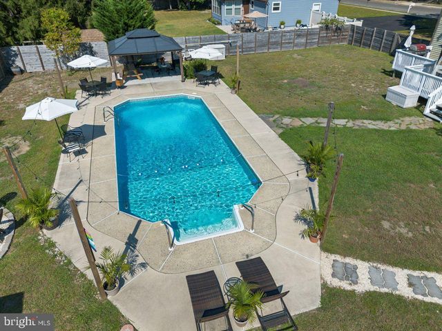 868 WILLOW WAY, Atco, NJ 08004
