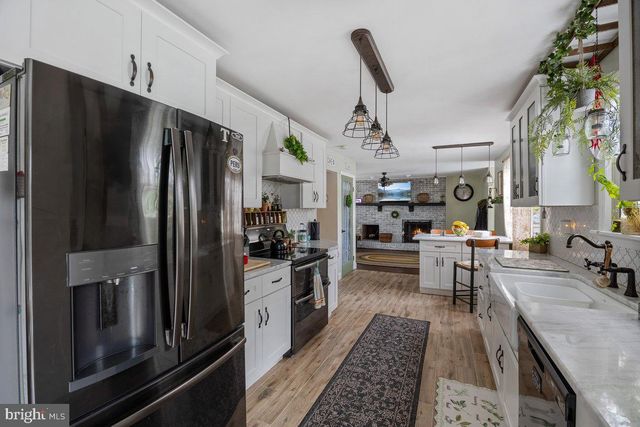 868 WILLOW WAY, Atco, NJ 08004