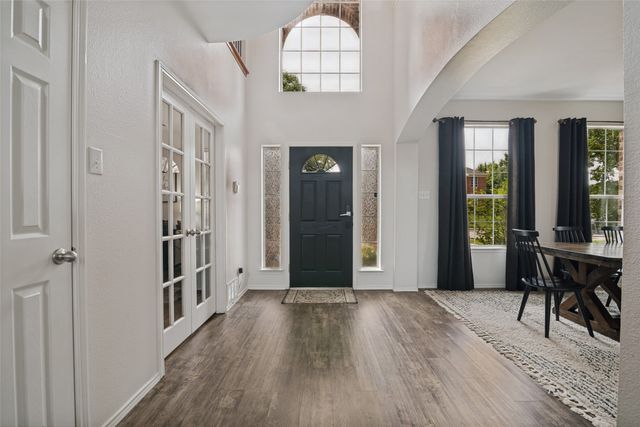 414 Love Bird Lane, Murphy, TX 75094