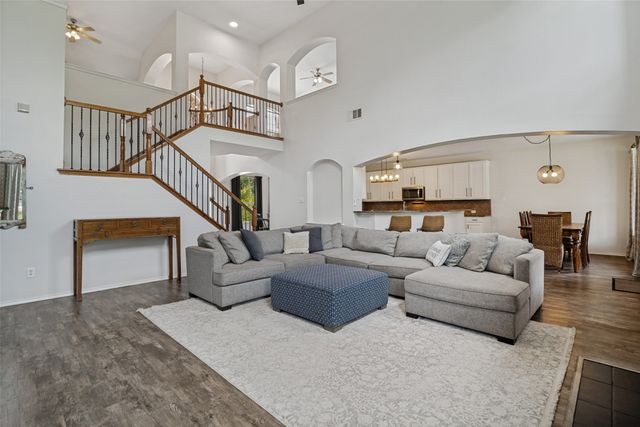 414 Love Bird Lane, Murphy, TX 75094