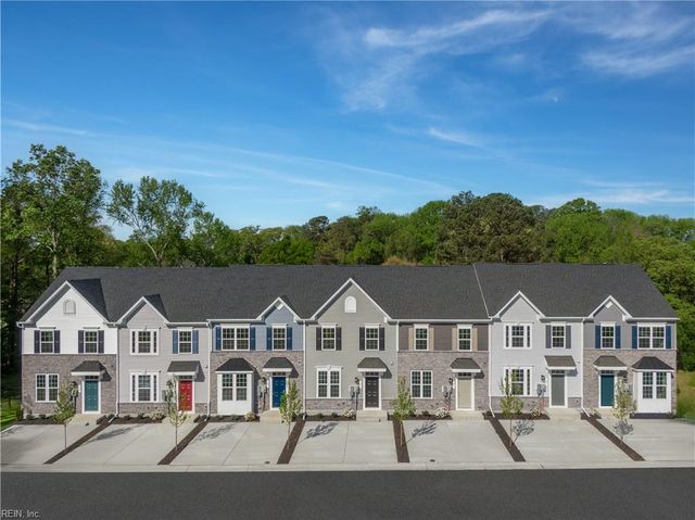 224 Reids Place DR, Suffolk, VA 23434