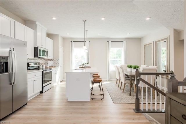 224 Reids Place DR, Suffolk, VA 23434