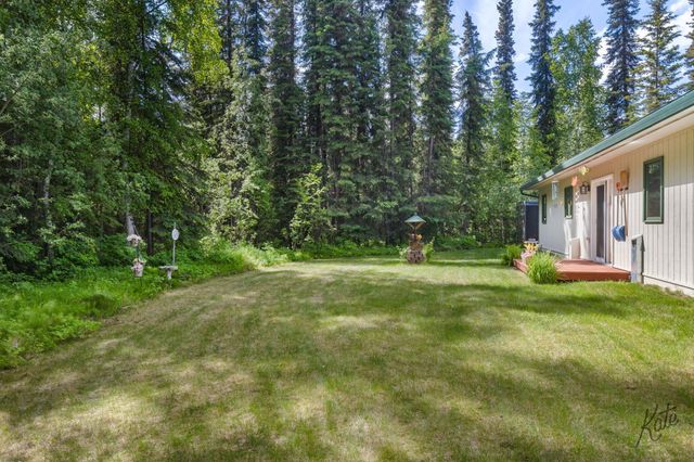 3355 BENTWOOD AVENUE, North Pole, AK 99705