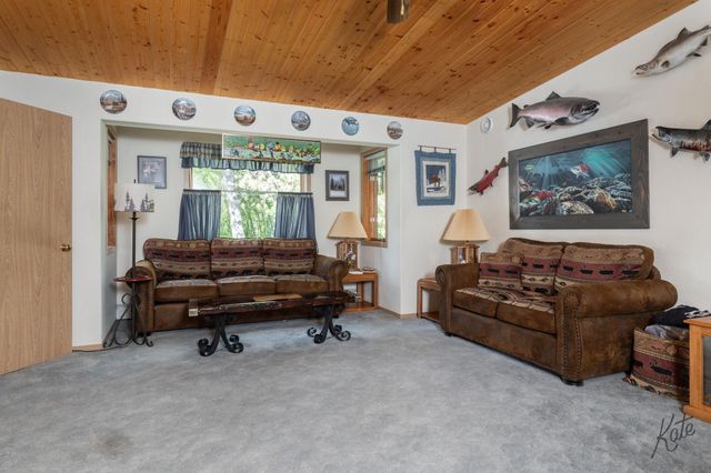 3355 BENTWOOD AVENUE, North Pole, AK 99705