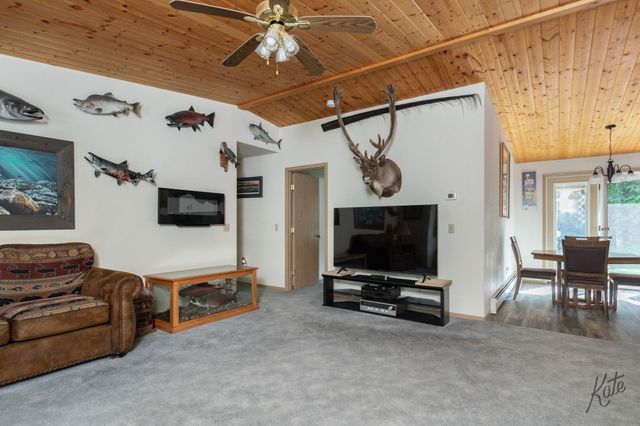 3355 BENTWOOD AVENUE, North Pole, AK 99705