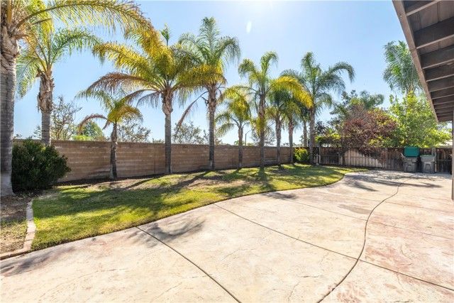 37068 Edgemont, Murrieta, CA 92563