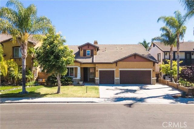 37068 Edgemont, Murrieta, CA 92563
