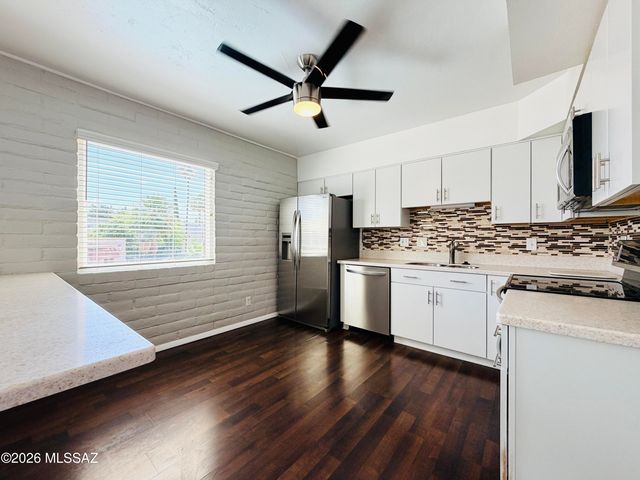 8450 E Old Spanish Trl Apt 258, Tucson, AZ 85710