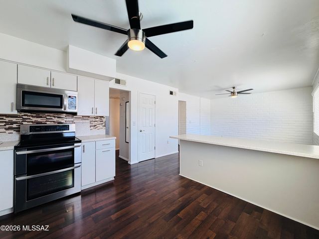 8450 E Old Spanish Trl Apt 258, Tucson, AZ 85710