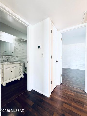 8450 E Old Spanish Trl Apt 258, Tucson, AZ 85710
