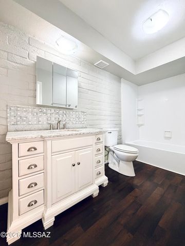 8450 E Old Spanish Trl Apt 258, Tucson, AZ 85710