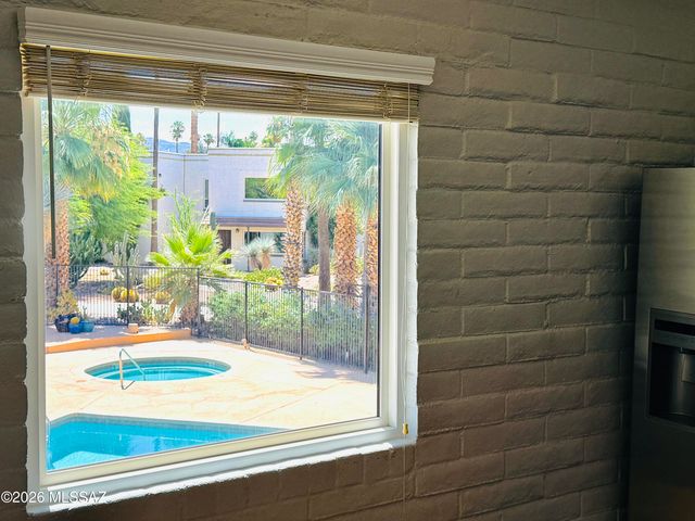 8450 E Old Spanish Trl Apt 258, Tucson, AZ 85710