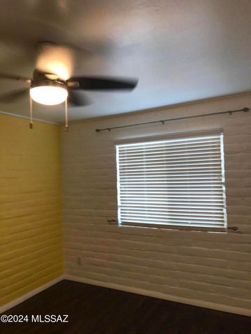 8450 E Old Spanish Trl Apt 258, Tucson, AZ 85710