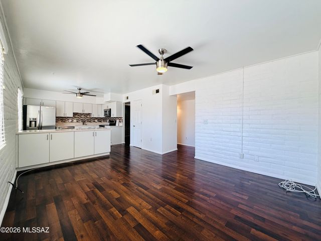 8450 E Old Spanish Trl Apt 258, Tucson, AZ 85710