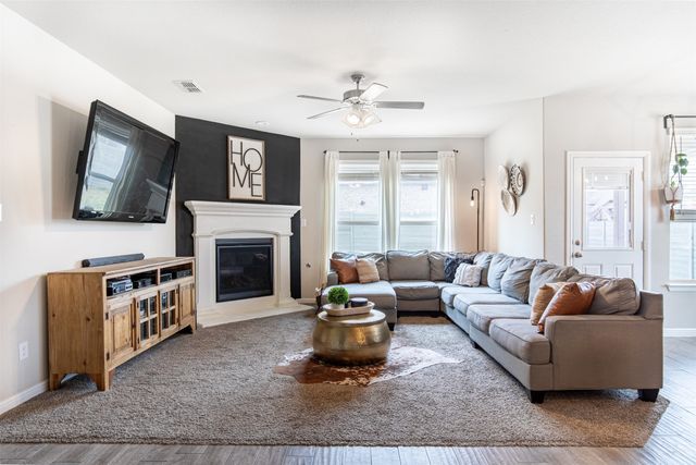 717 Falcon Road, Argyle, TX 76226