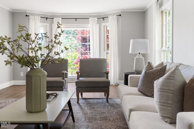 105 Penny Lane, Cary, NC 27511