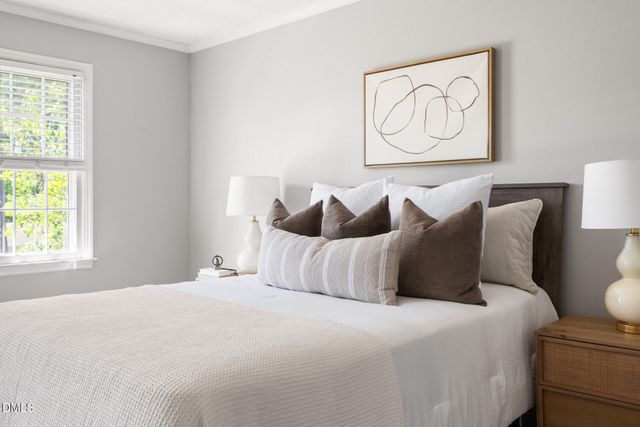 105 Penny Lane, Cary, NC 27511