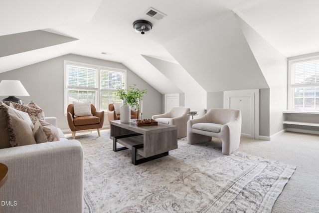 105 Penny Lane, Cary, NC 27511