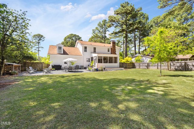 105 Penny Lane, Cary, NC 27511