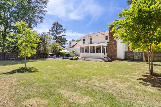 105 Penny Lane, Cary, NC 27511