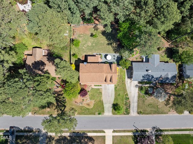 105 Penny Lane, Cary, NC 27511