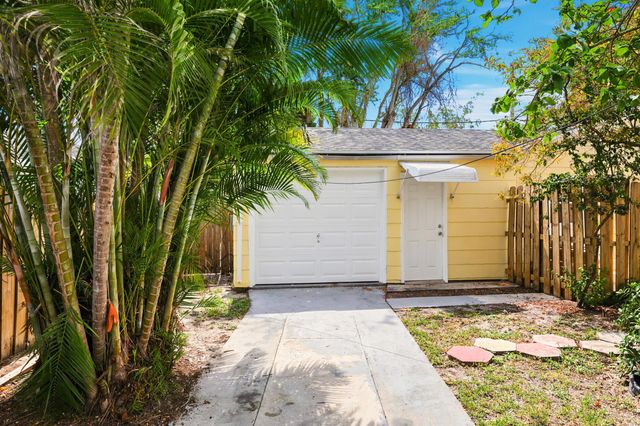 918 N K Street, Lake Worth Beach, FL 33460