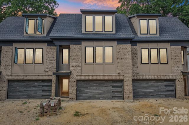 1539 Crystal Road, Charlotte, NC 28205